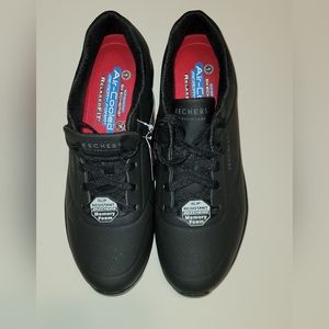 Black Slip Resistant, Memory Foam Sketchers Size 9.5